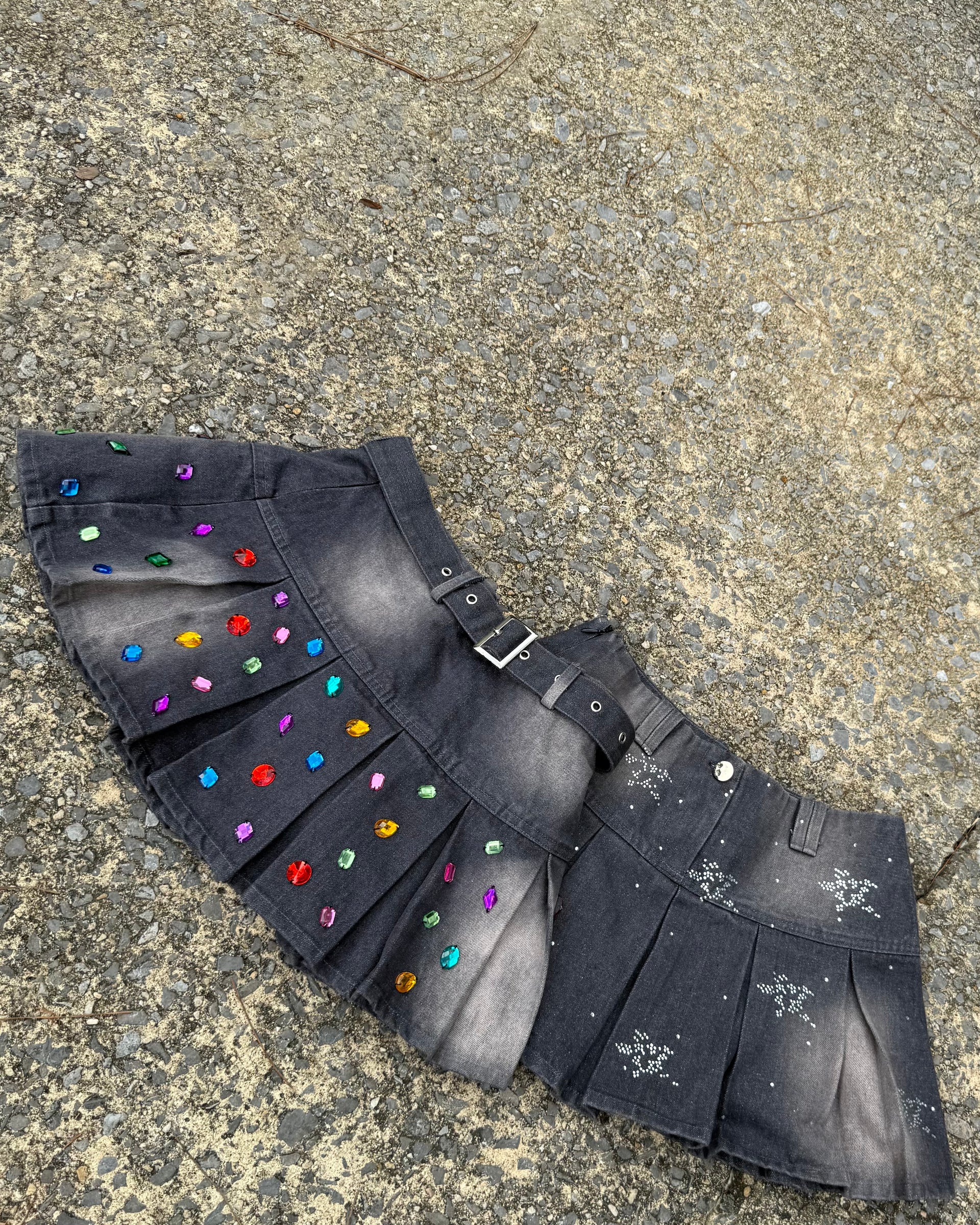 Multicolor Gemstone Pleated Denim Skirt